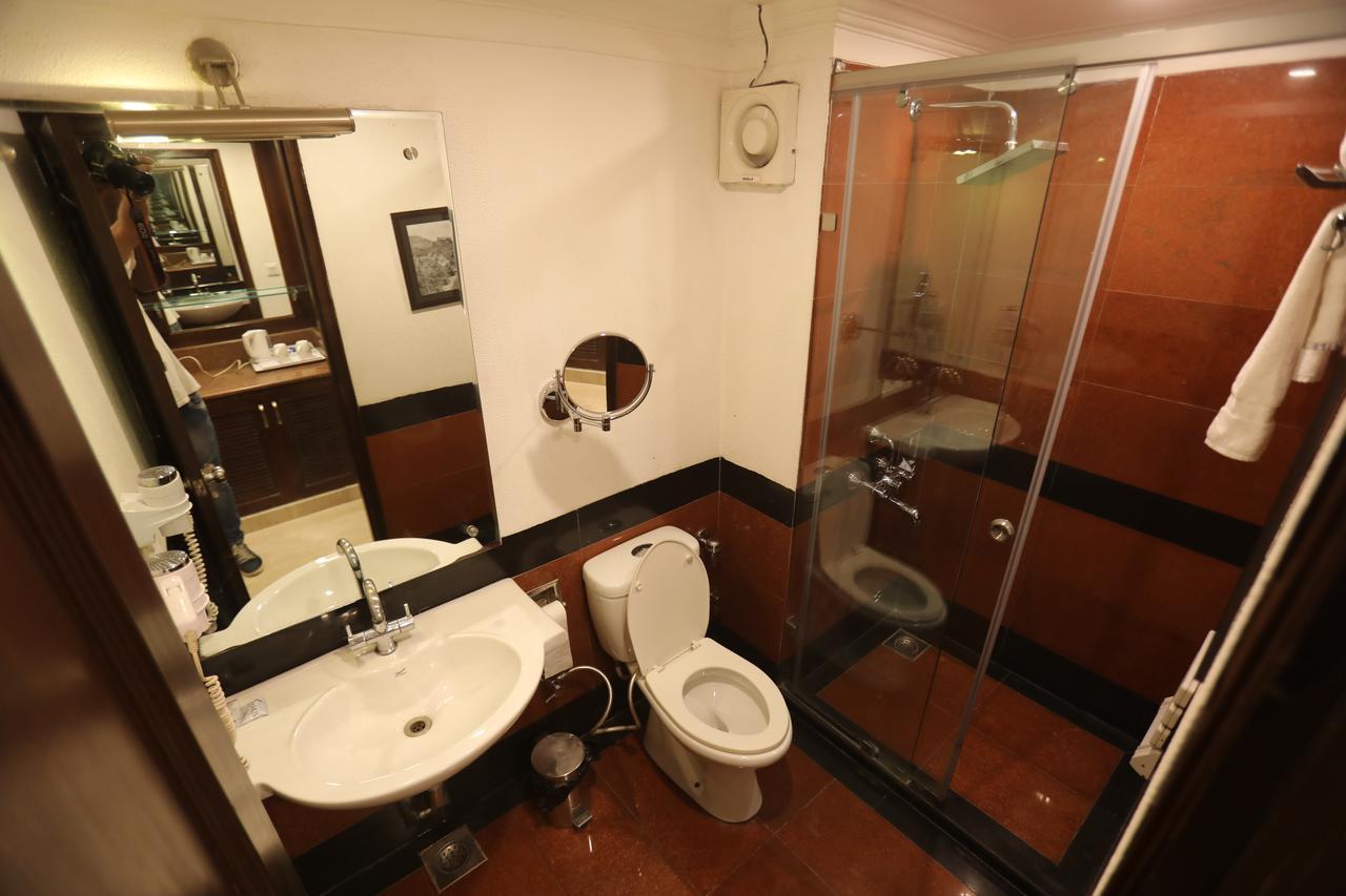 Milestone Inn & Spa Mussoorie Esterno foto