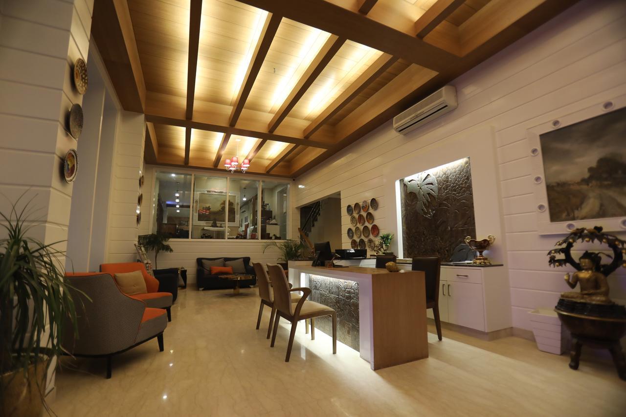 Milestone Inn & Spa Mussoorie Esterno foto